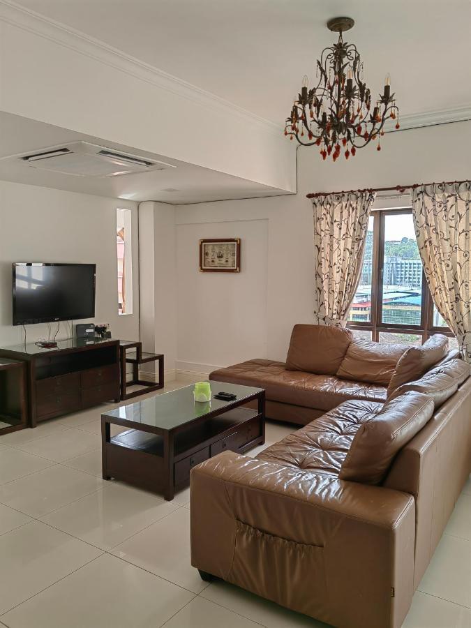 Marimari Marina Service Condo Kota Kinabalu Esterno foto