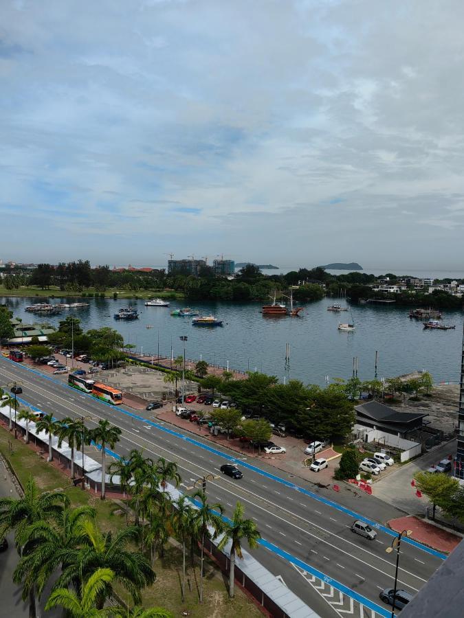 Marimari Marina Service Condo Kota Kinabalu Esterno foto