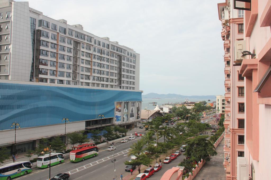Marimari Marina Service Condo Kota Kinabalu Esterno foto